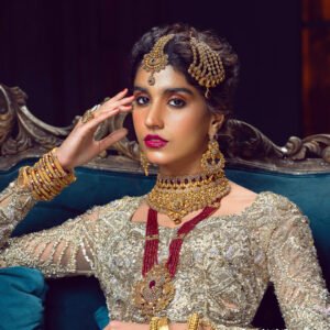 22K Gold Bridal Set With Malla Pendant